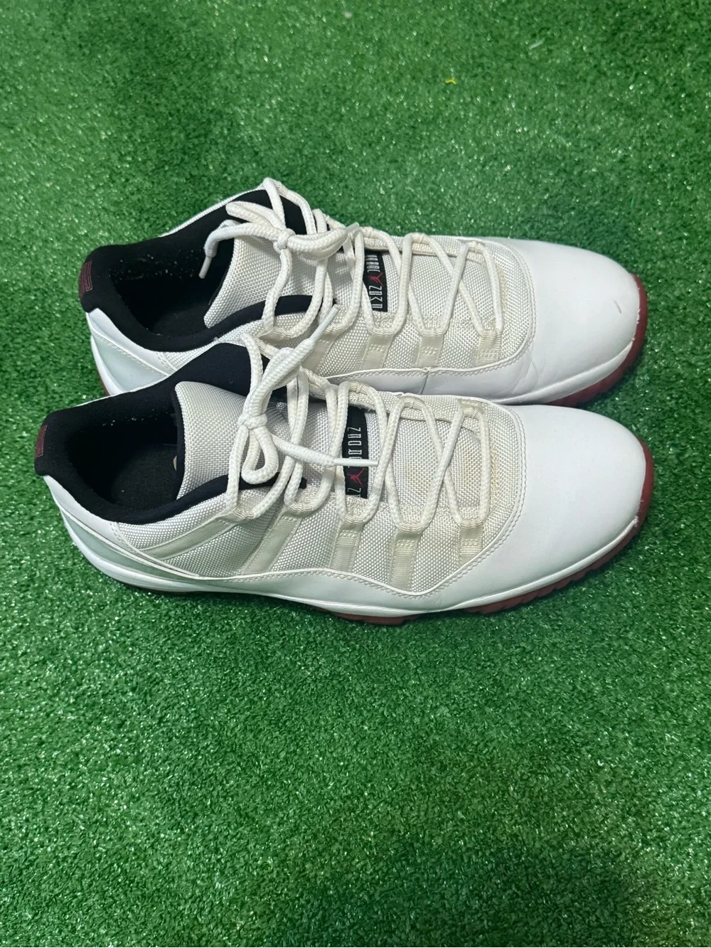Jordan 11 Retro Low Cherry Bottom